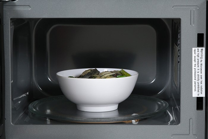 Lò vi sóng có nướng Electrolux EMG20K22B — ảnh 7