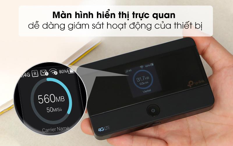 Màn hình hiển thị rõ ràng, dễ kiểm tra thông tin  - Bộ Phát Wifi Di Động 4G LTE TP-Link M7350 Đen