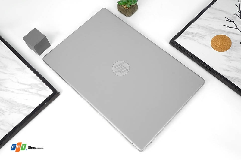 HP 15-fd1289TU - Thiết kế thanh lịch, di động và bền vững