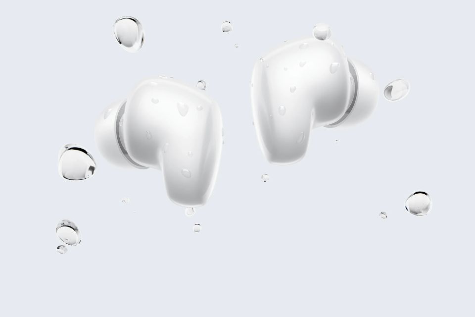 Tai nghe Bluetooth TWS Xiaomi Redmi Buds 6 Play Chống nước chuẩn IPX4 cho hoạt động hàng ngày