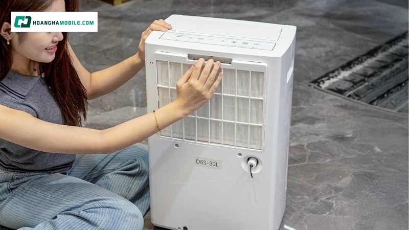 Máy hút ẩm thông minh kiêm lọc không khí LUMIAS D6S-30L có hiệu suất hút ẩm mạnh mẽ, phù hợp không gian rộng
