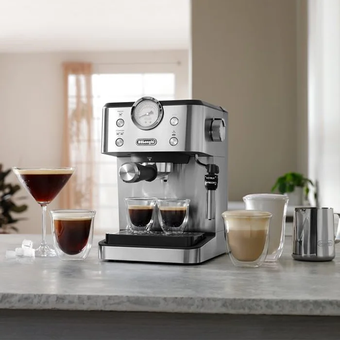 Máy Pha Cà Phê Espresso Classic EM450.M — ảnh 6