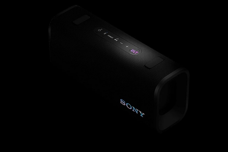 Loa Bluetooth Sony ULT FIELD 3 - Nút ULT tích hợp cho phép người dùng chủ động tăng cường âm trầm