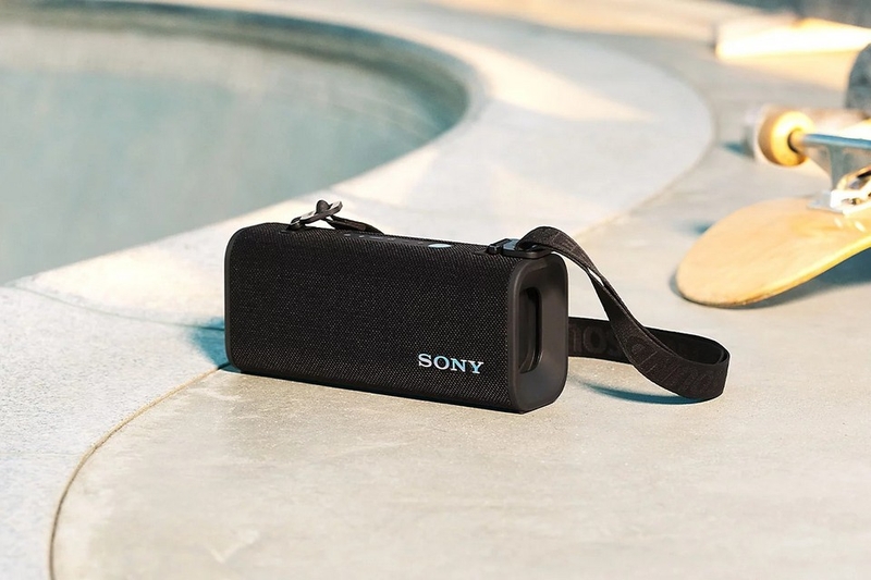 Loa Bluetooth Sony ULT FIELD 3 - Thiết kế gọn nhẹ, linh hoạt cho mọi hành trình