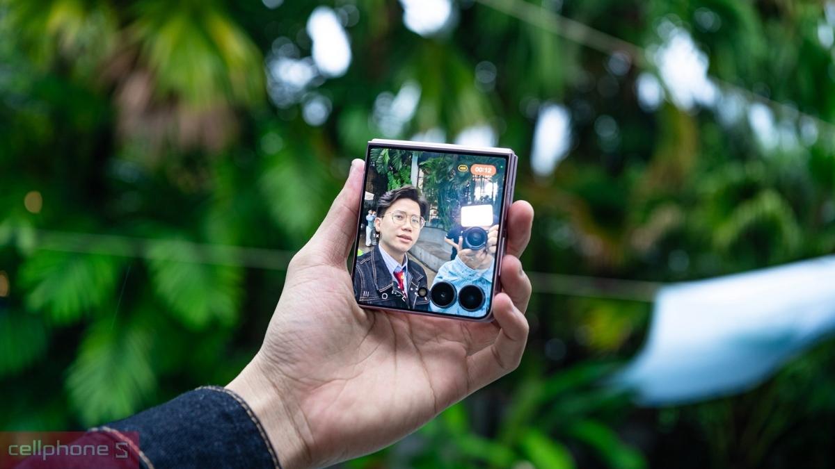 One UI 9 trên Samsung Galaxy Z Flip8 mang đến trải nghiệm đa nhiệm trực quan